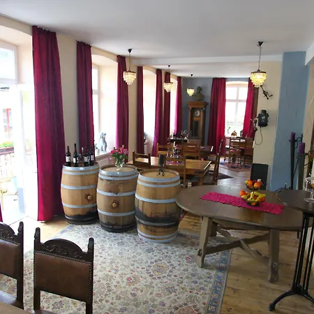 Osteria Del Vino 宾馆