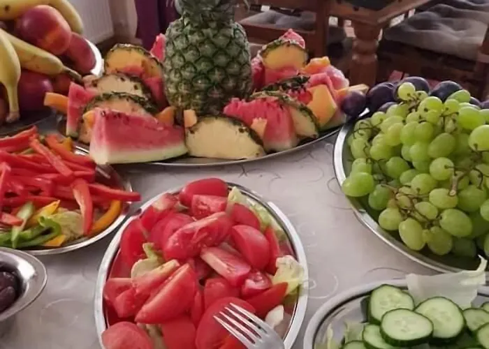 Osteria Del Vino بيت ريفي كوتشيم